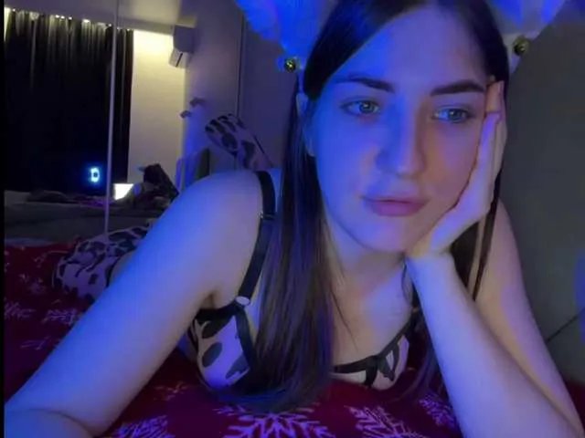SelenaMoon on BongaCams 