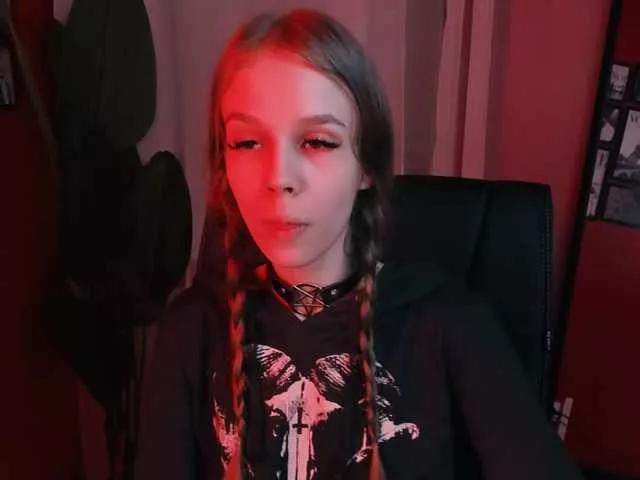 SelenHellsWeet from BongaCams is Freechat
