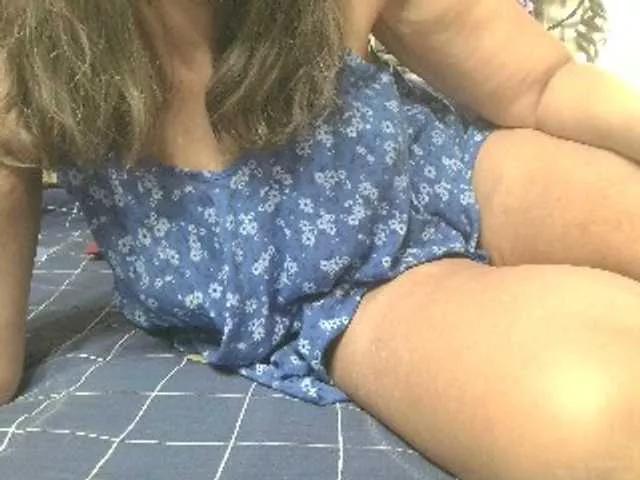 sensugirl from BongaCams