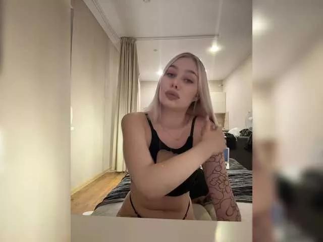 Checkout girls naked models with similar nickname. Cute sexy Free Models.