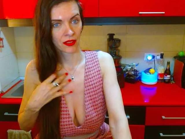 SexQueen11