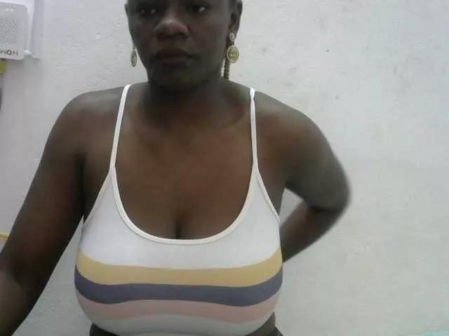 Sexxyboobs2 from BongaCams