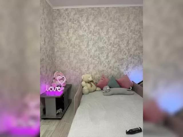 Checkout girls naked models with similar nickname. Cute sexy Free Models.
