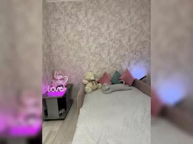 SeXXyMagic from BongaCams