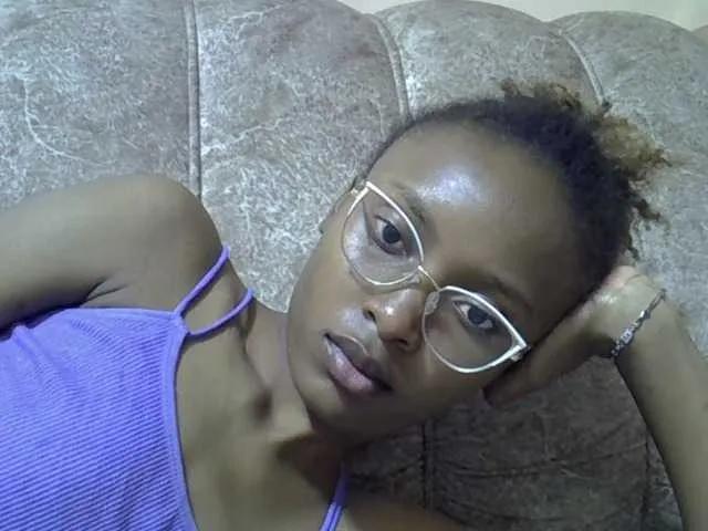 Sexydi from BongaCams is Freechat