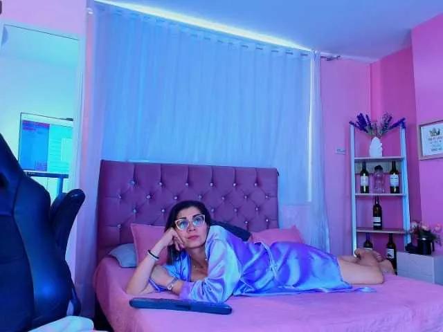 SexyLaddy-- from BongaCams is Freechat