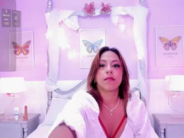SexyLoveBee from BongaCams is Freechat