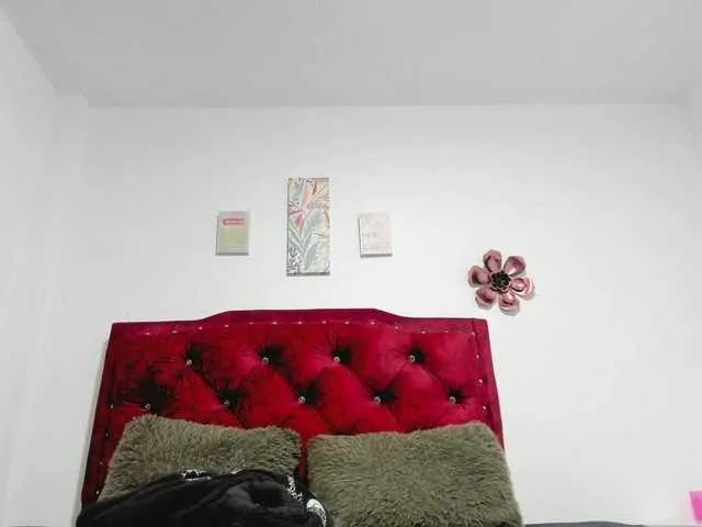 Sharlotsh from BongaCams is Freechat