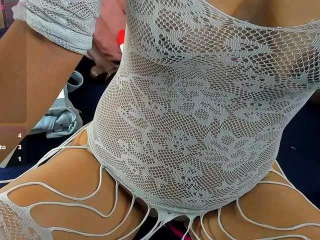 Sharoonfoxx from BongaCams is Freechat