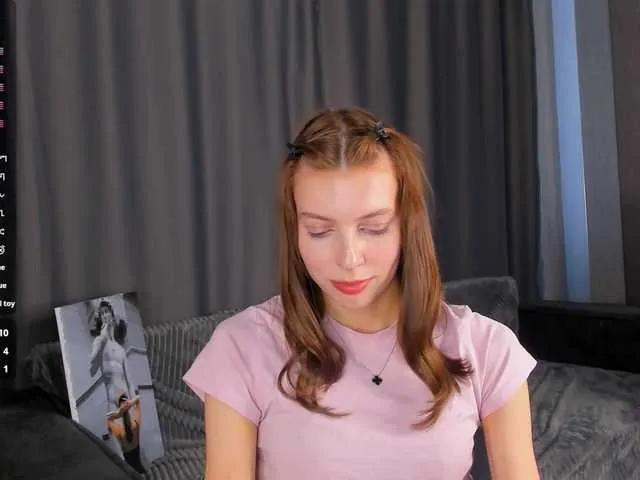 Silkenya from BongaCams