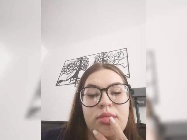 Sleepycloud from BongaCams