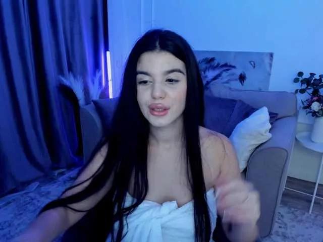 SnowingWinter from BongaCams is Freechat