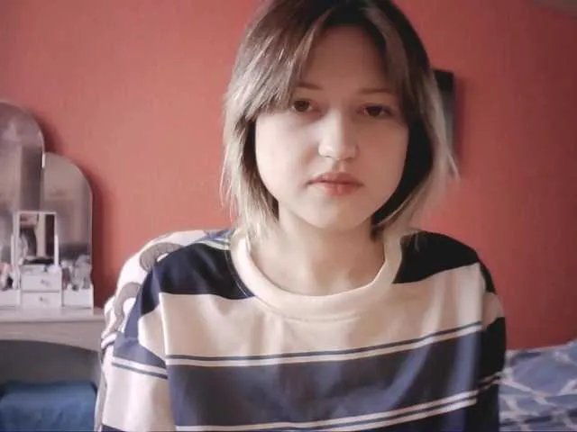 SnowWhiteNika from BongaCams is Freechat