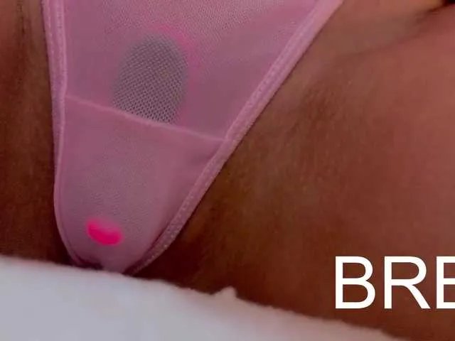 Sonya-Love on BongaCams