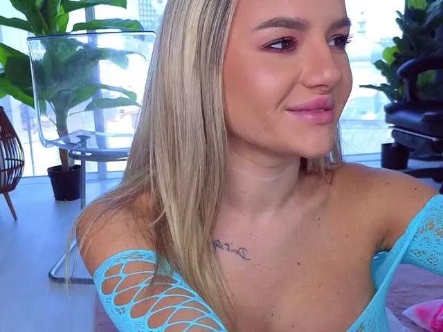 SpoilM3Mor3 from BongaCams is Freechat