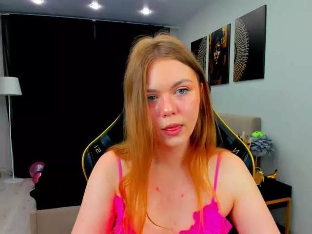 Strawberrye from BongaCams is Freechat