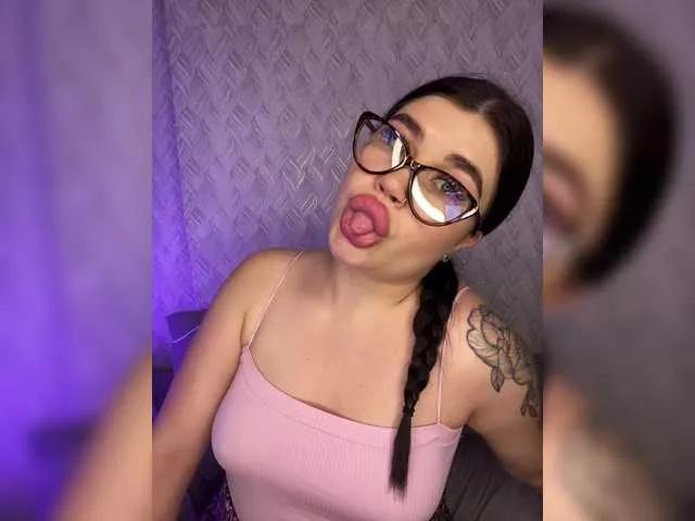 Checkout girls naked models with similar nickname. Cute sexy Free Models.