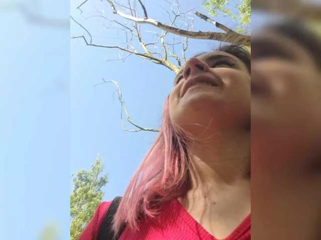 SunshineSweet from BongaCams