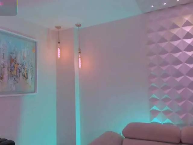 SussyBell from BongaCams