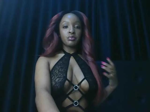 Sweet-Aura from BongaCams