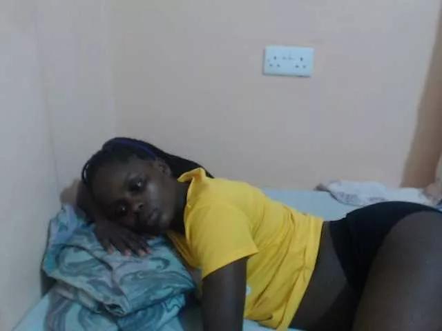 Sweet-diva from BongaCams is Freechat