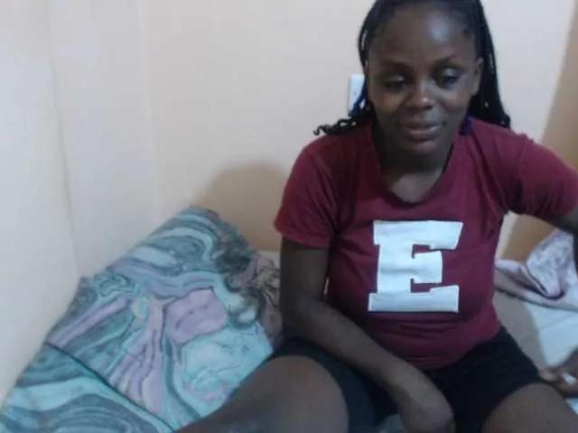 Sweet-diva from BongaCams is Freechat