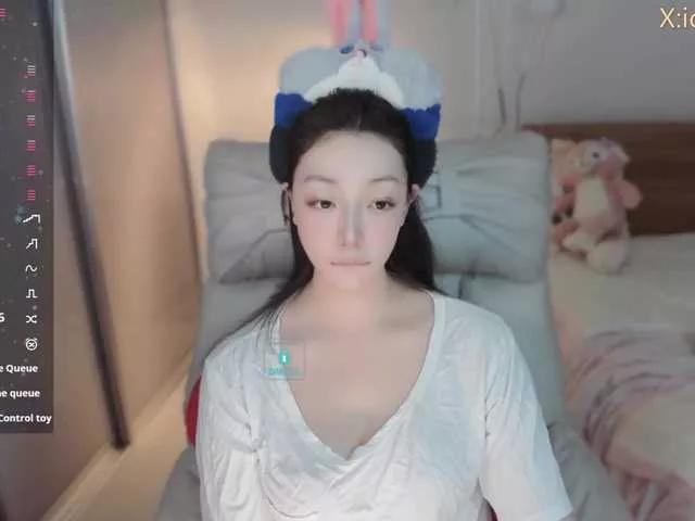 Sweet-Q from BongaCams