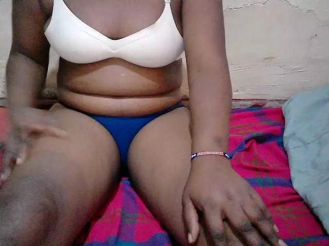Sweet-Solyne from BongaCams is Freechat