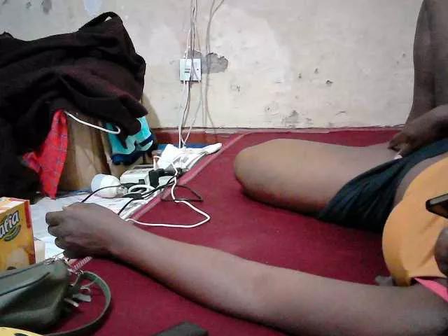 Sweet-Trizer from BongaCams
