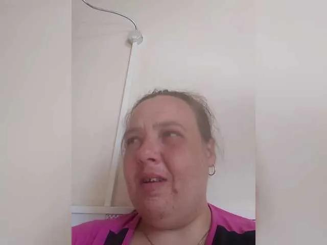 Sweet00Peach from BongaCams