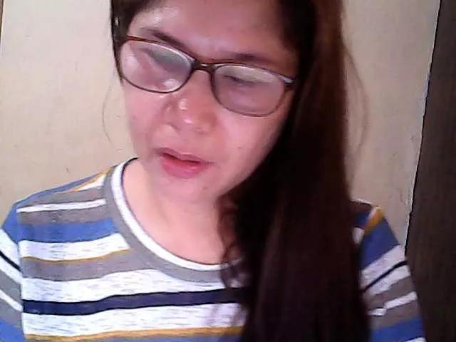 Sweetasian974 from BongaCams