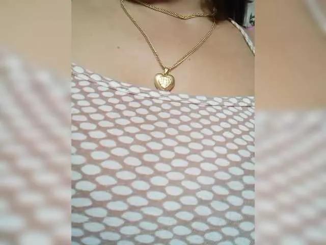 Sweetasian974 from BongaCams