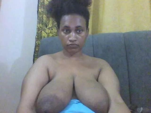 Sweetbebz from BongaCams