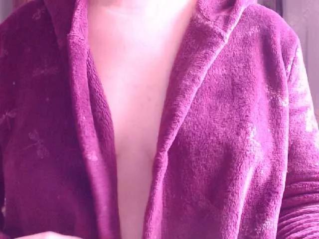 sweetbrunete from BongaCams