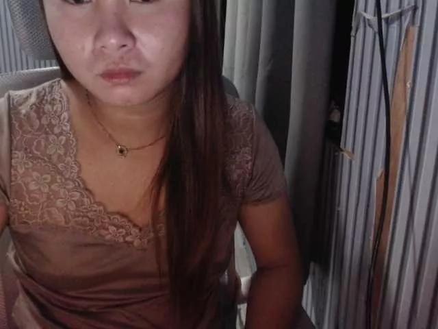 sweetdreamslea from BongaCams is Freechat
