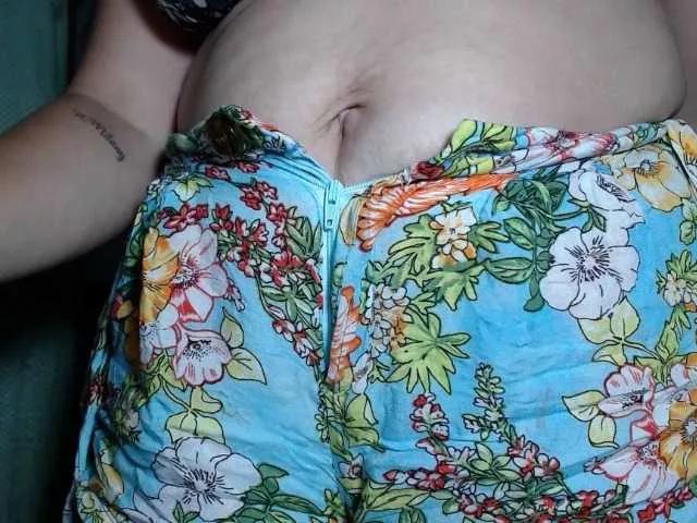 sweetfeeling30 from BongaCams