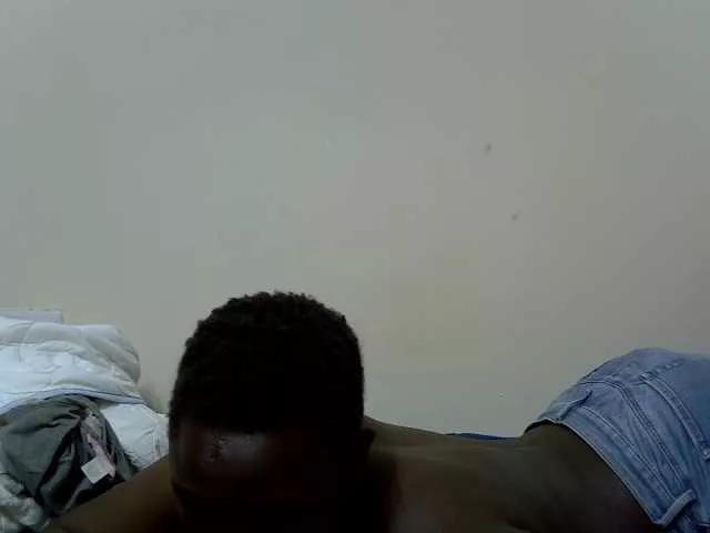 SweetHive from BongaCams