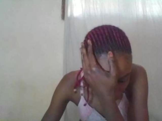 Sweetpetite254 from BongaCams