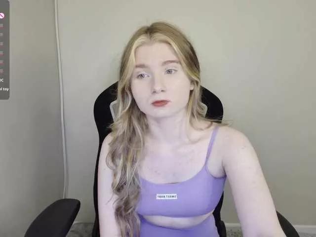 SweetPoison from BongaCams