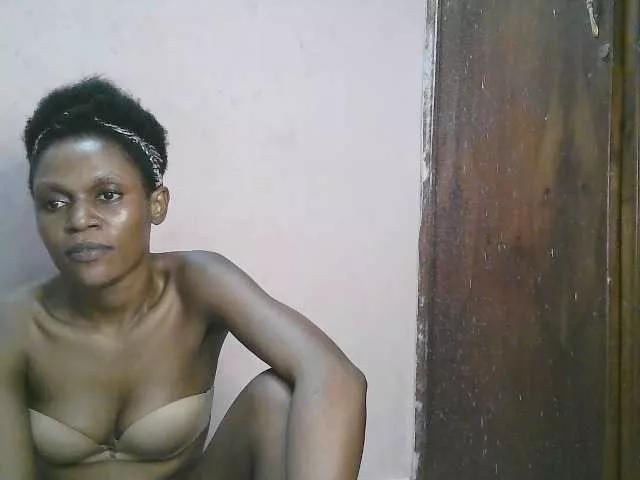 sweetprincess5 from BongaCams