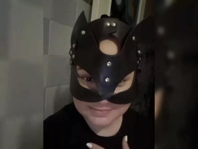 swwoman1 from BongaCams