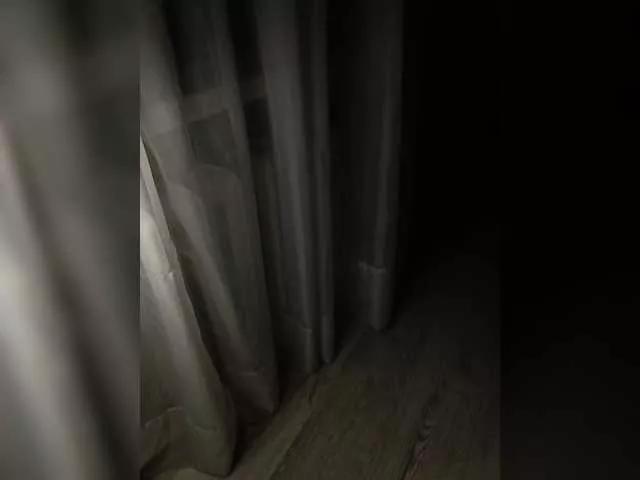 swwoman1 from BongaCams