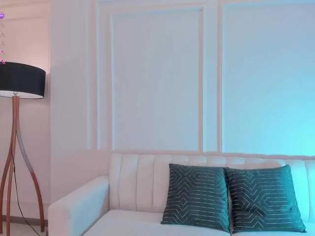 TaraLawrence from BongaCams is Freechat