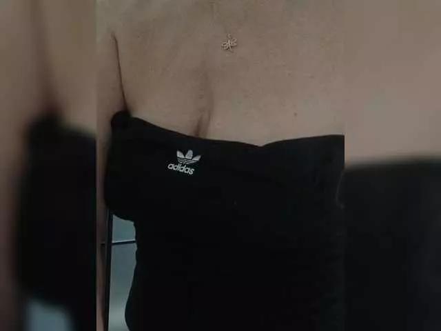 Tata42 from BongaCams