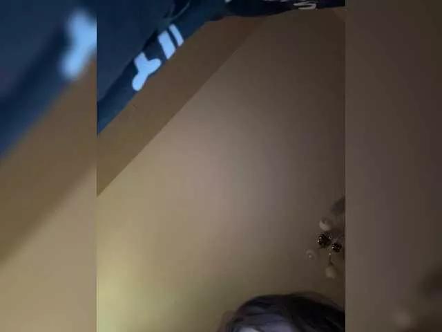 Tati16 from BongaCams
