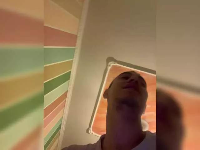 TheTwins11 from BongaCams