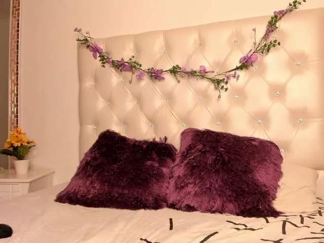 tiffany-love from BongaCams