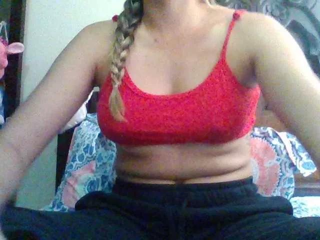 trianabell from BongaCams is Freechat