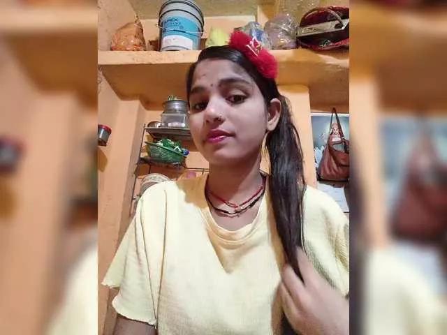 Tunnidelhi from BongaCams