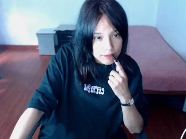 Valak133 from BongaCams